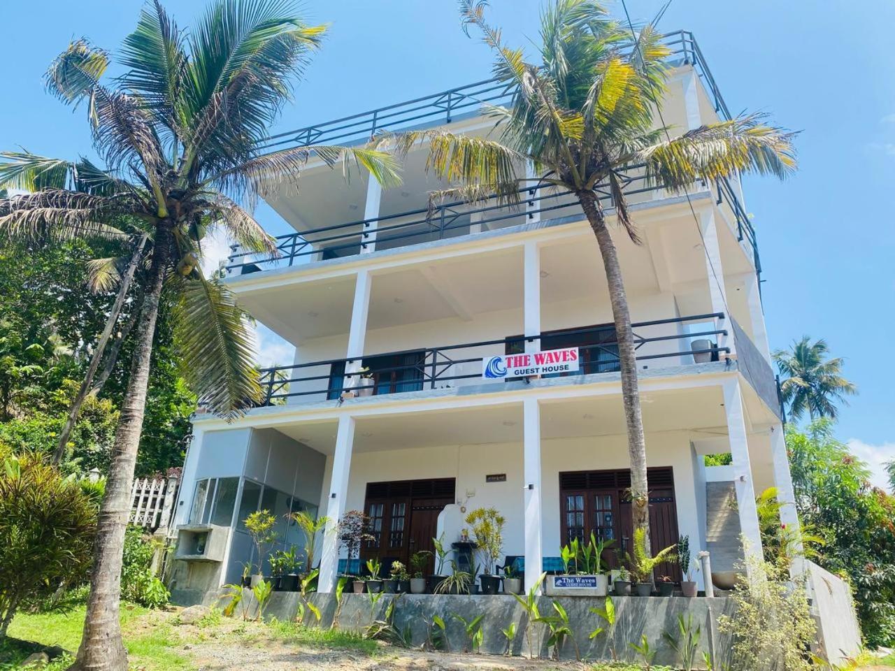 The Wave'S Guest House Мирисса Экстерьер фото