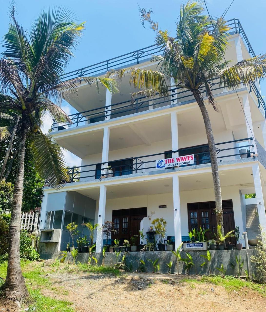 The Wave'S Guest House Мирисса Экстерьер фото