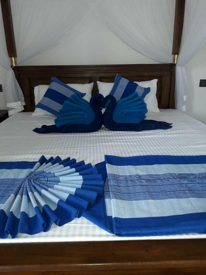 The Wave'S Guest House Мирисса Экстерьер фото